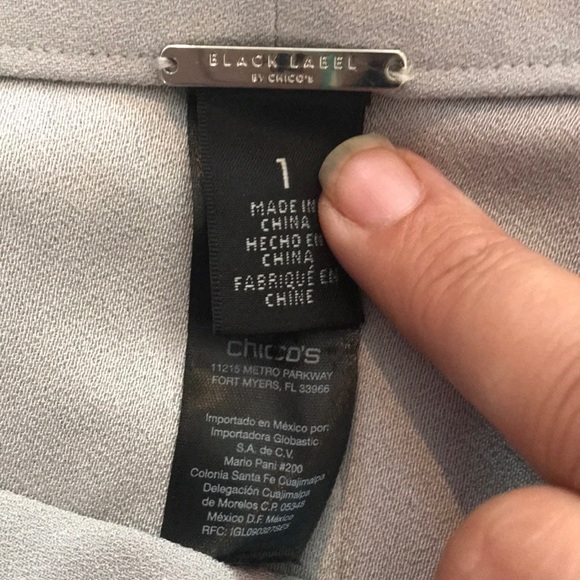 Chico’s black label off the shoulder top - Picture 3 of 3